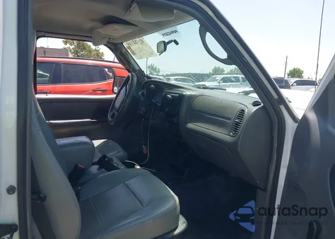 2007 Ford Ranger Stx/Xl/Xlt from USA, damaged, VIN 1FTYR10D07PA21613